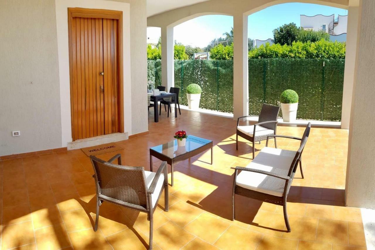 Villa Fioroni Leporano Bagian luar foto