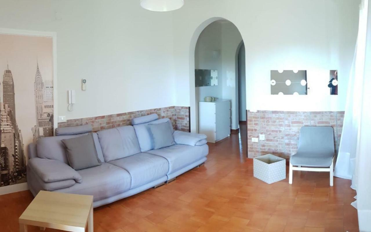 Villa Fioroni Leporano Bagian luar foto